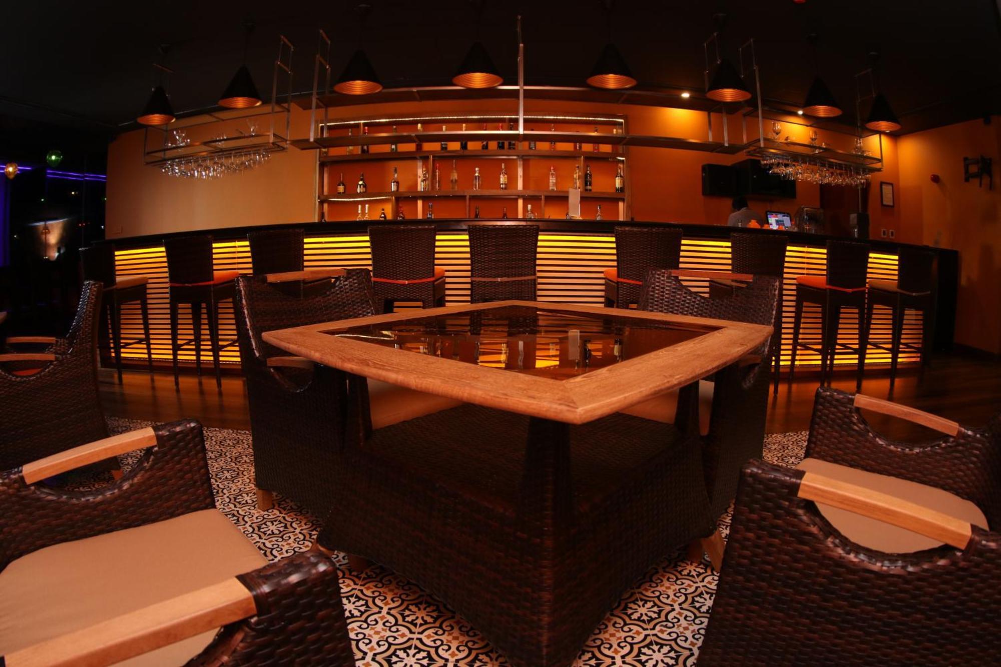 Anarva Hotel & Spa Dehiwala-Mont Lavinia Extérieur photo