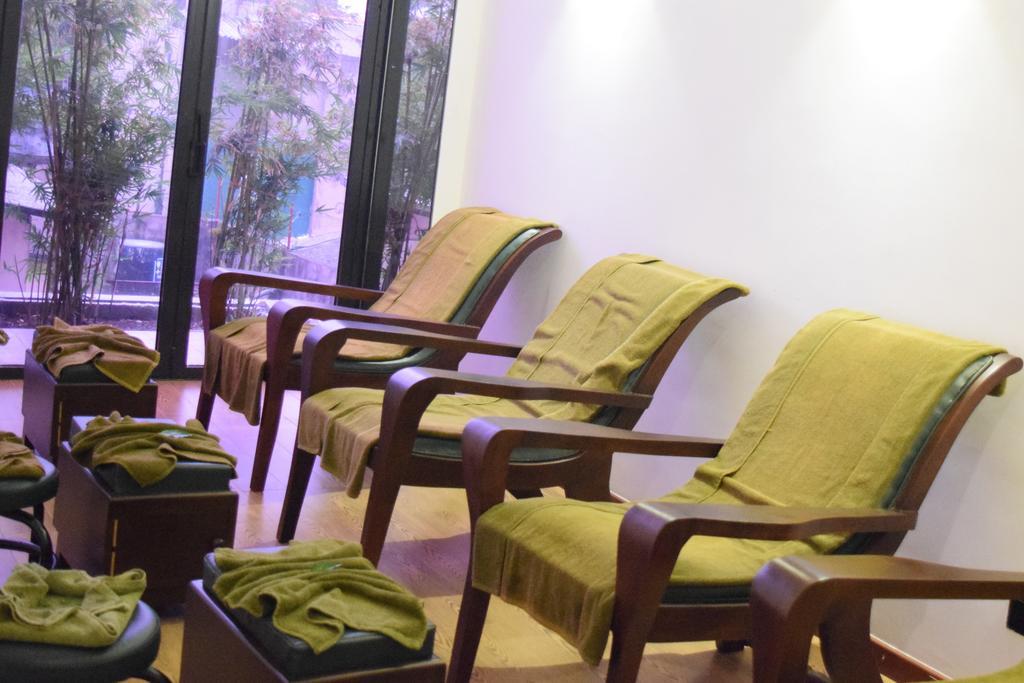 Anarva Hotel & Spa Dehiwala-Mont Lavinia Extérieur photo
