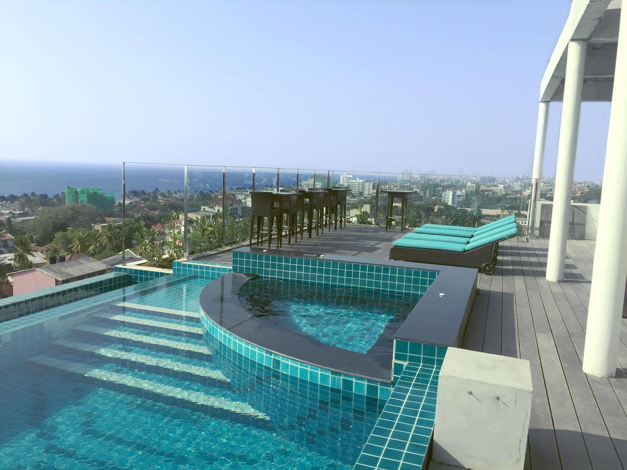 Anarva Hotel & Spa Dehiwala-Mont Lavinia Extérieur photo
